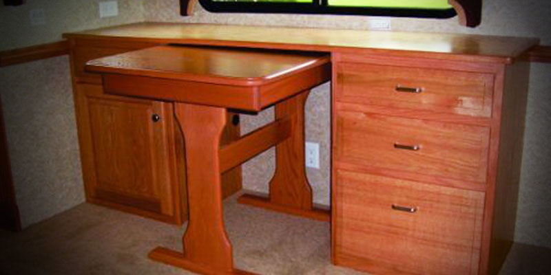 classic_desk Classic desk